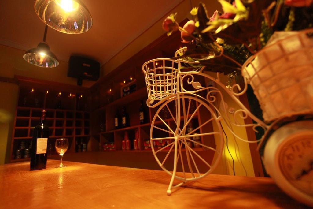 Halong Party Hostel 하롱 외부 사진