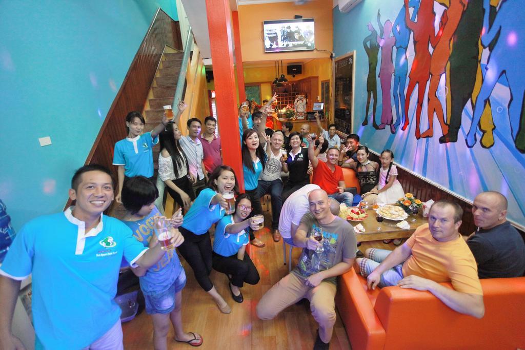 Halong Party Hostel 하롱 외부 사진