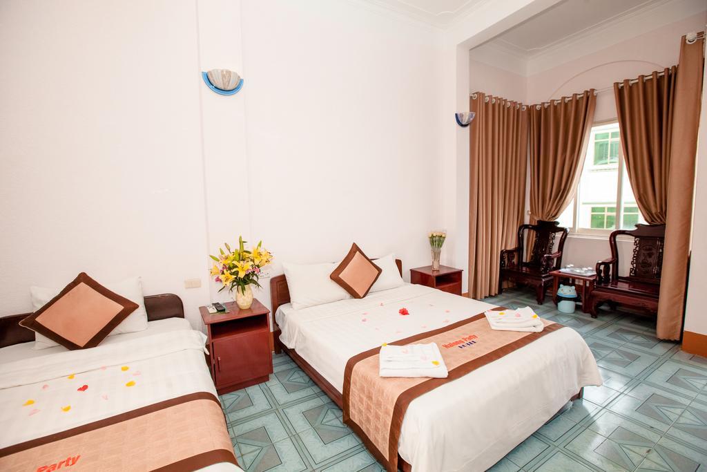 Halong Party Hostel 하롱 외부 사진
