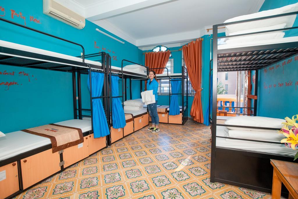Halong Party Hostel 하롱 외부 사진