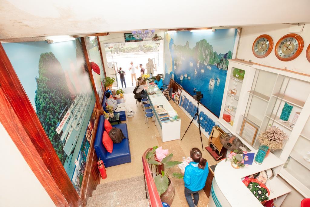 Halong Party Hostel 하롱 외부 사진