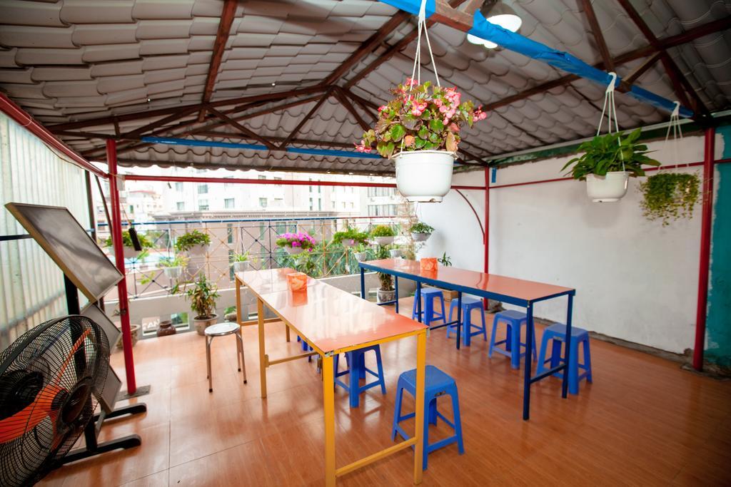 Halong Party Hostel 하롱 외부 사진