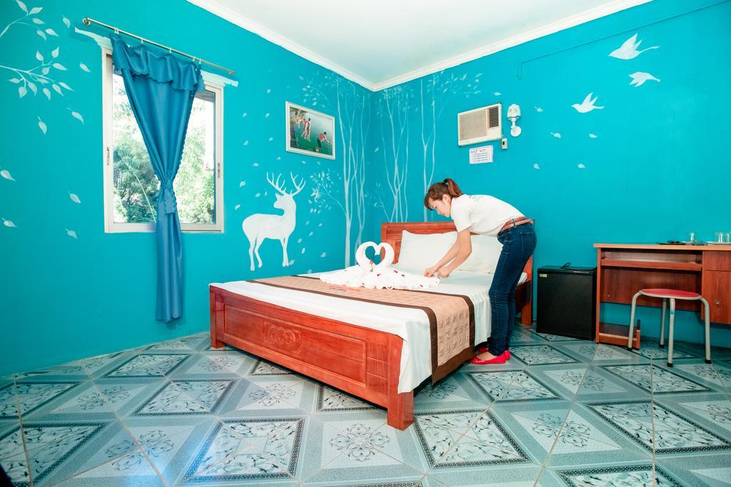 Halong Party Hostel 하롱 외부 사진